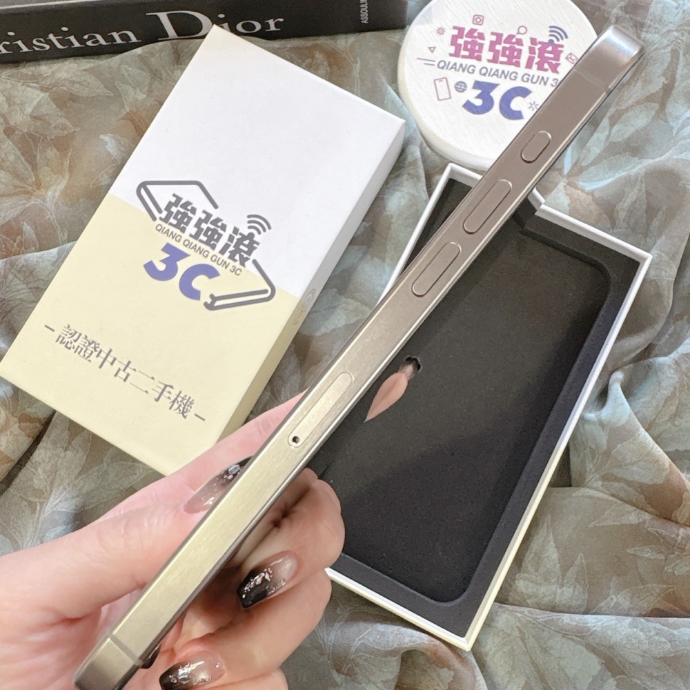 二手 iPhone15ProMax 256G 原色*64922（店家保固）