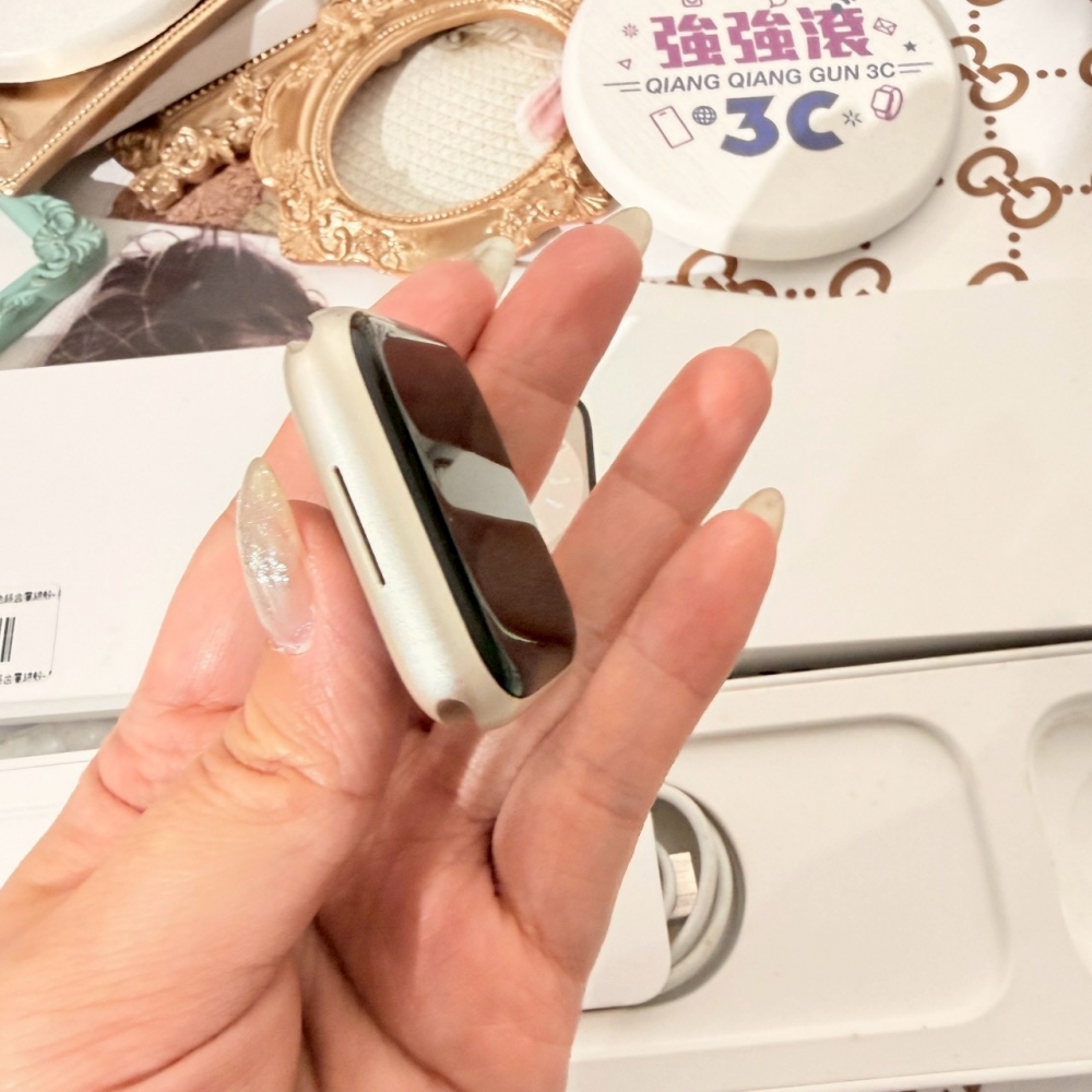 善化-二手Apple Watch S8 45 GPS 星光色*QK0FF（店保30天）