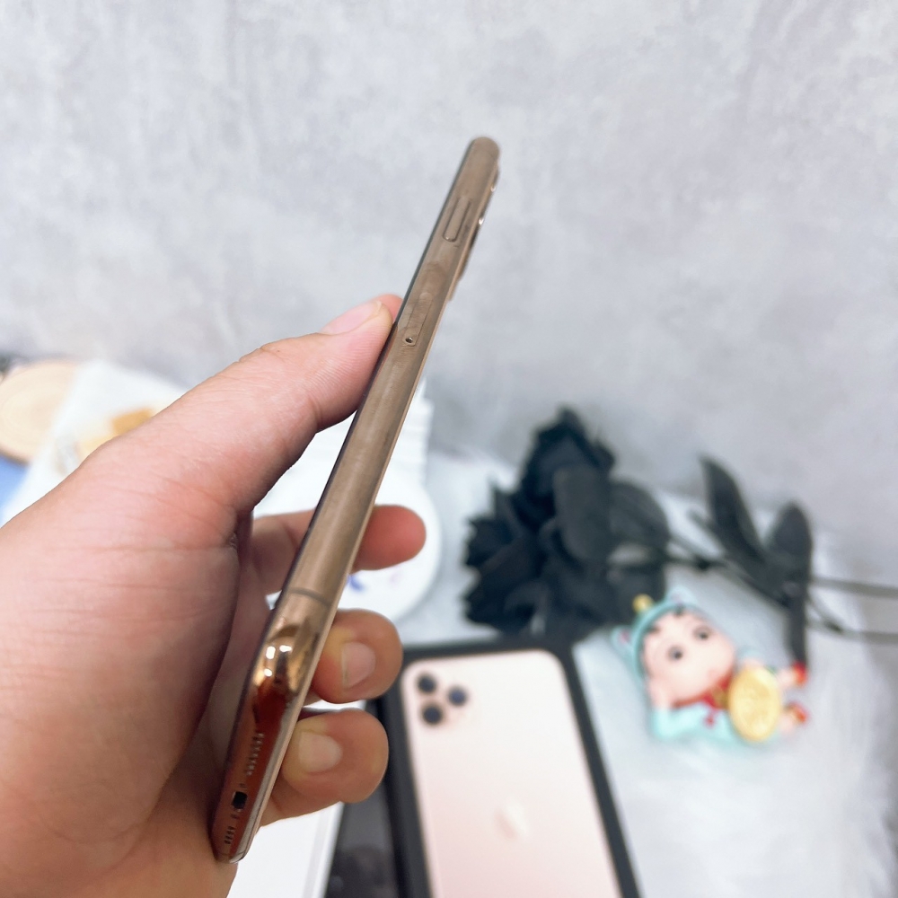 佳里-二手iPhone11 Pro Max-256G 金色*22500（店保固90天）