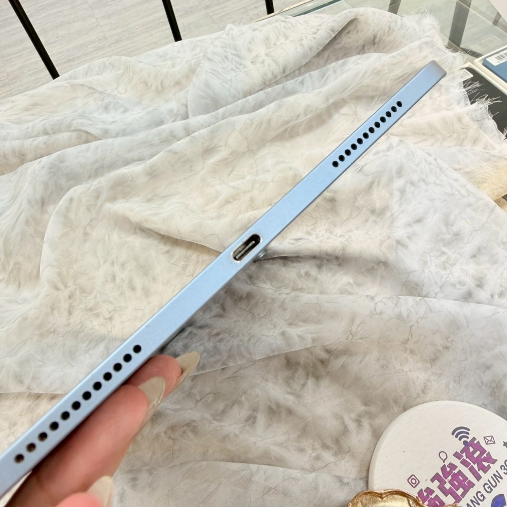 歸仁-iPad Air 4 256G WIFI 藍色＃YQ16X(店家保30天)