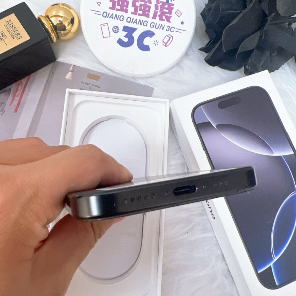 佳里-二手iPhone16 Pro 256G 黑色＃57083(店家保365天)