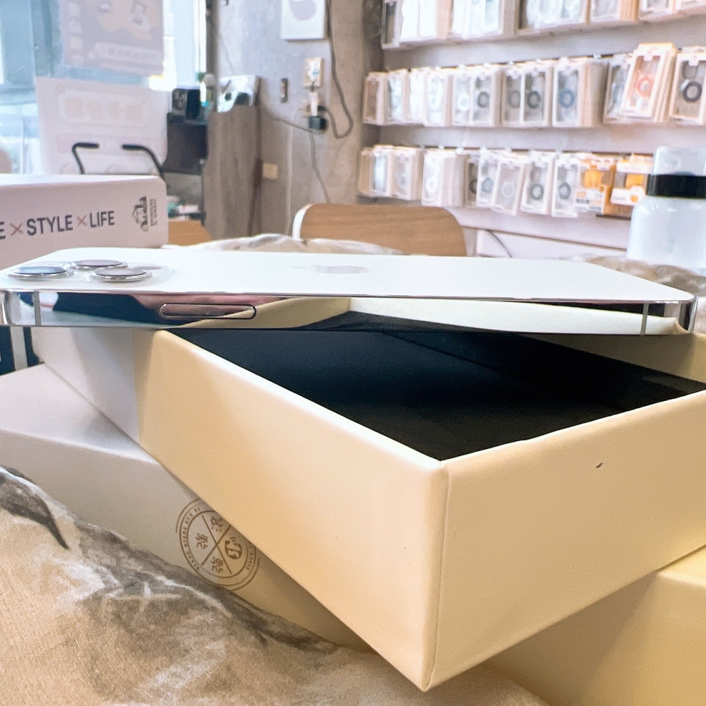 二手 iPhone12Pro 128G 銀色*70786（店家保固）