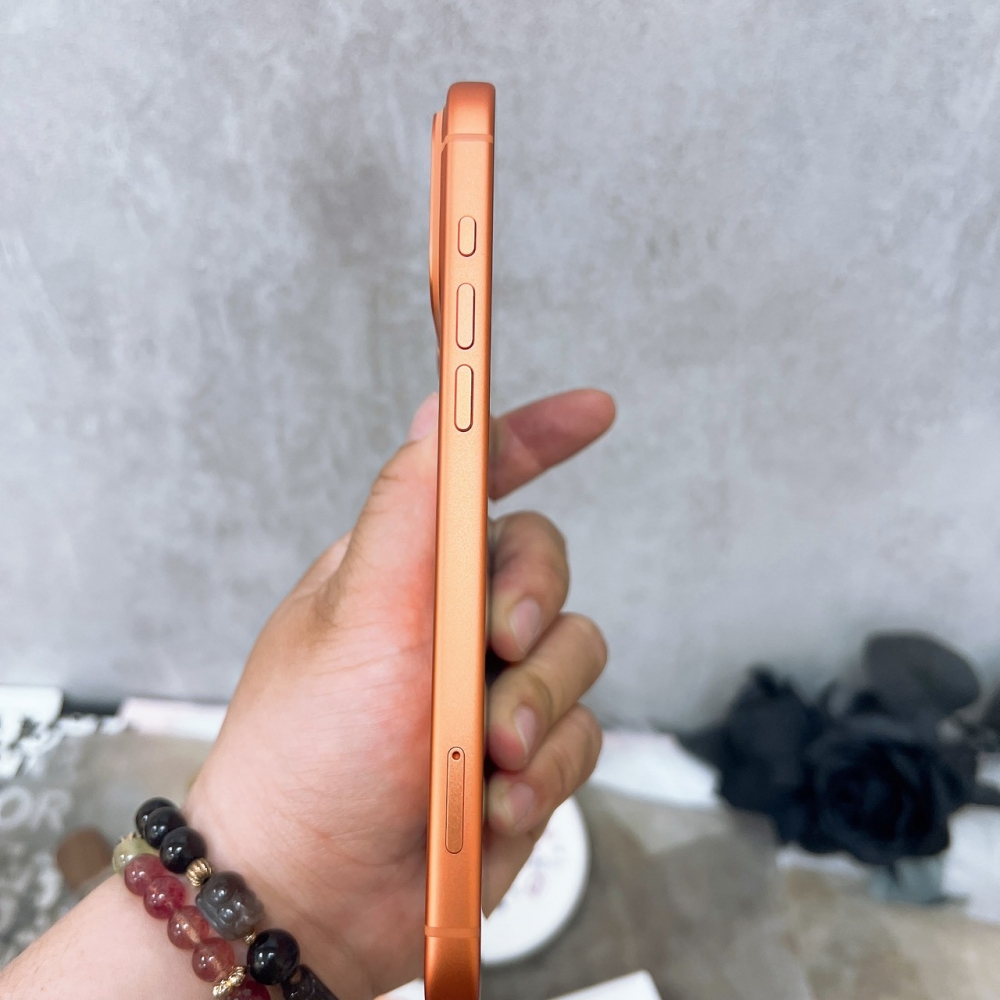 佳里-二手iPhone 17 pro max 256 橘色#16793（原廠保內）