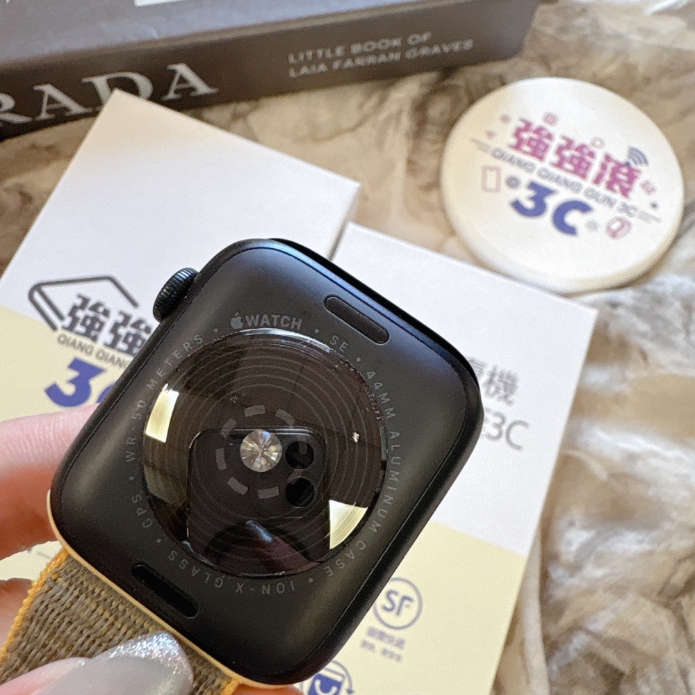 二手 APPLE Watch SE2 44MM GPS版 黑色*D99N4（店家保固）