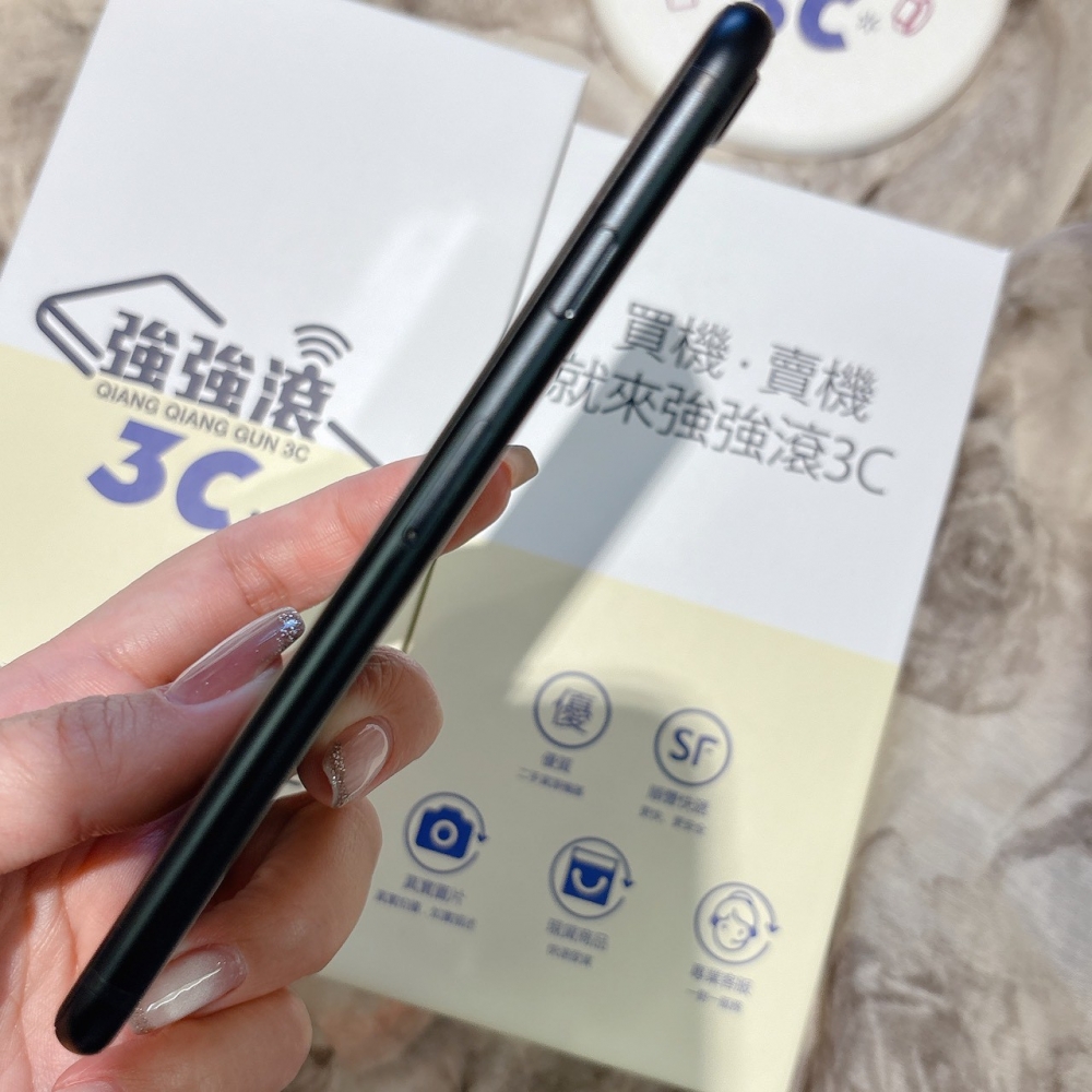 二手 iPhoneSE3 128G 黑色*70135（店家保固）