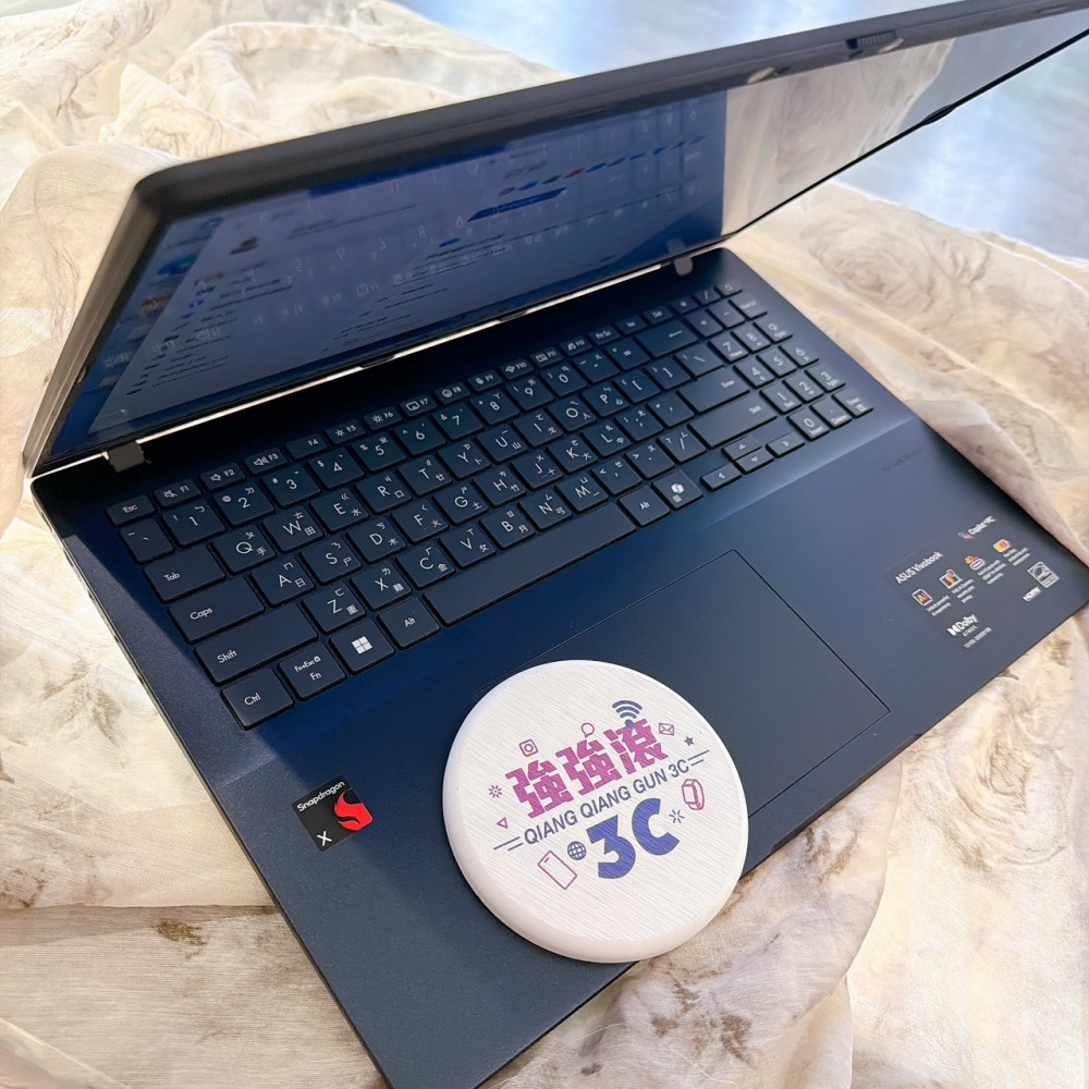 善化-二手ASUS 華碩 16吋AI筆電（VivoBookX1607QA/Snapdragon X X1 26 100/16G/1TB SSD/W11) （原廠保固）