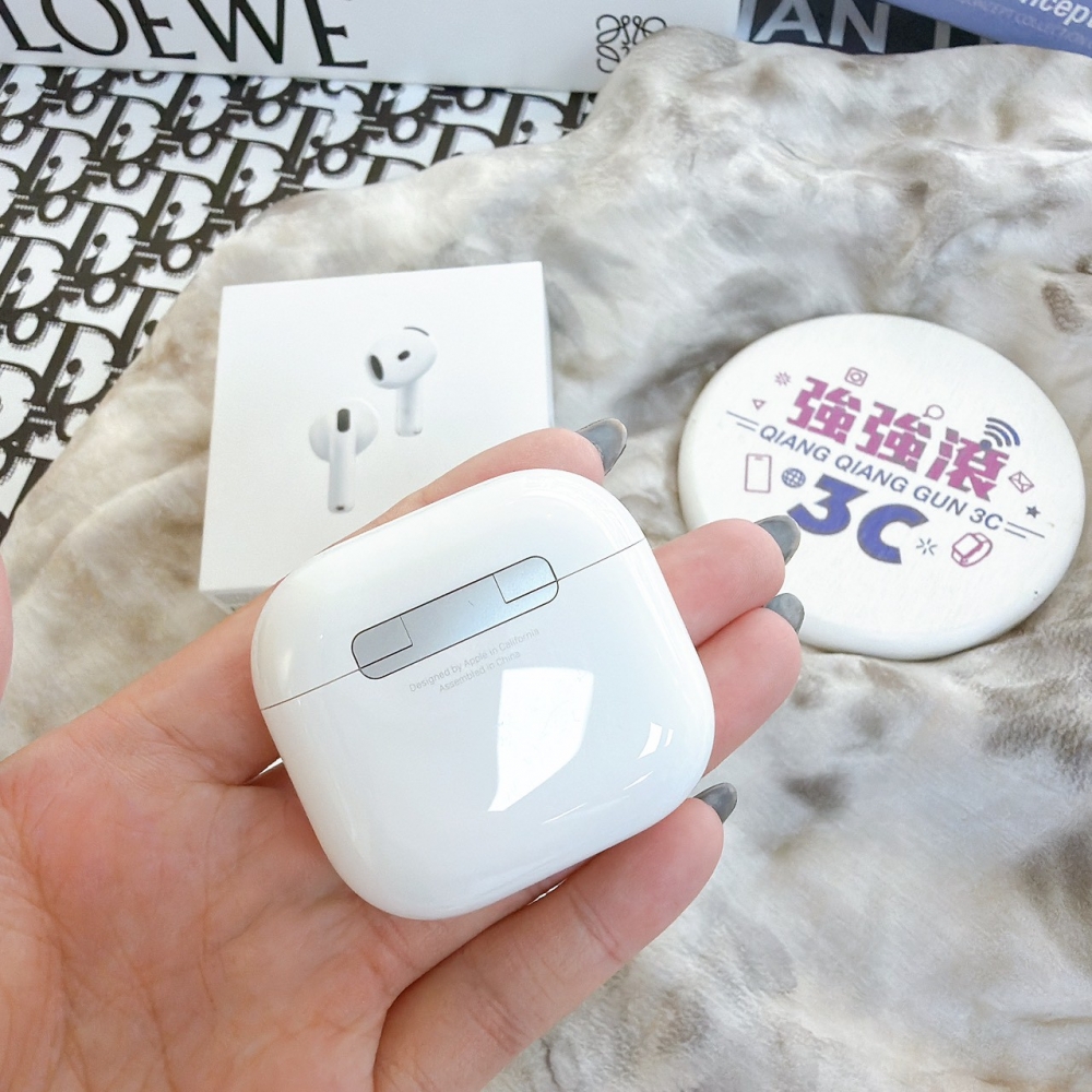 鹽行-二手 airpods 4 降噪 #6WTWL（原廠保固）
