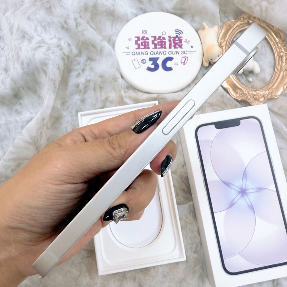 歸仁-二手iPhone 17E 256G 白色＃51833（原廠保內）