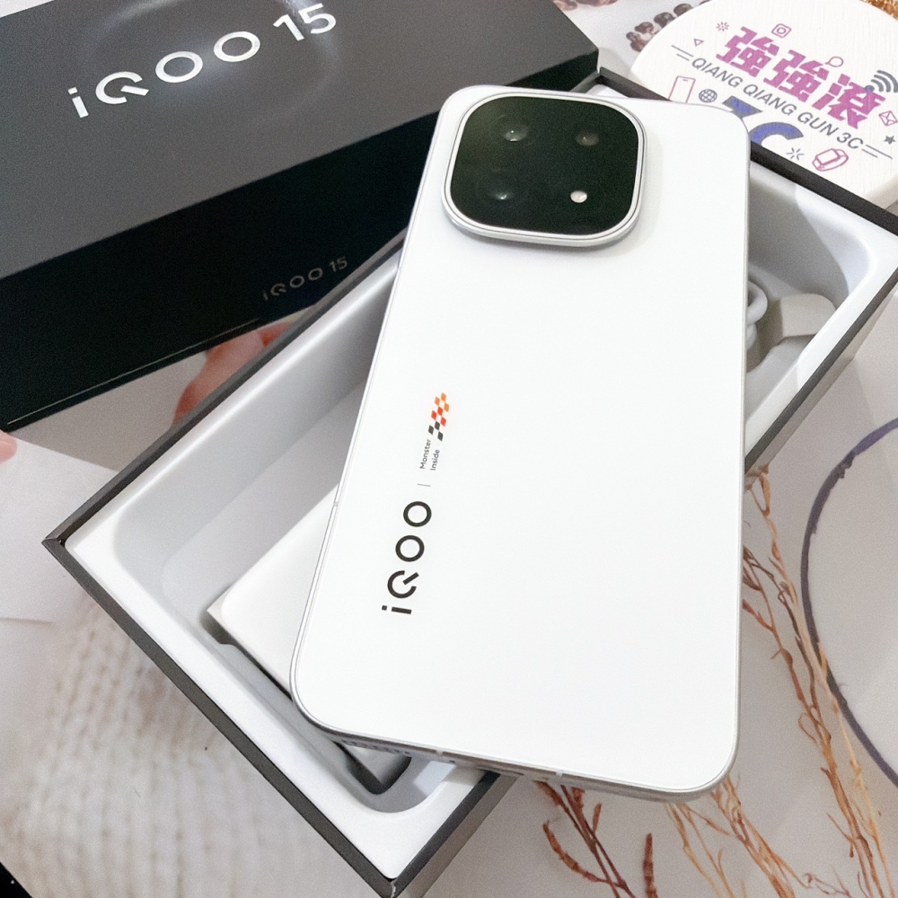 二手 iQOO 15 16+256G 白*95351（原廠保固）