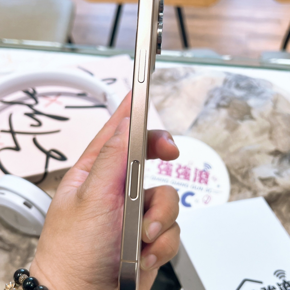 二手 iPhone16ProMax 256G 金色*82258（店家保固）