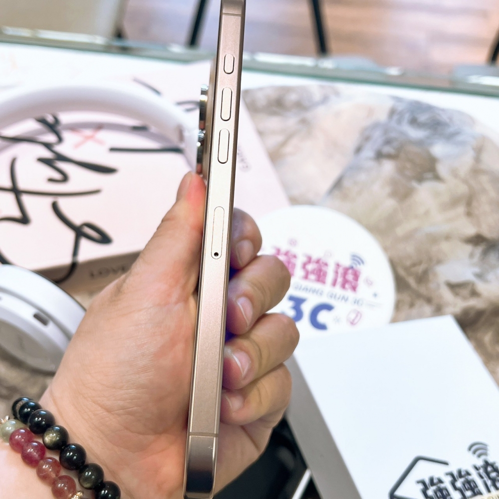 二手 iPhone16ProMax 256G 金色*82258（店家保固）