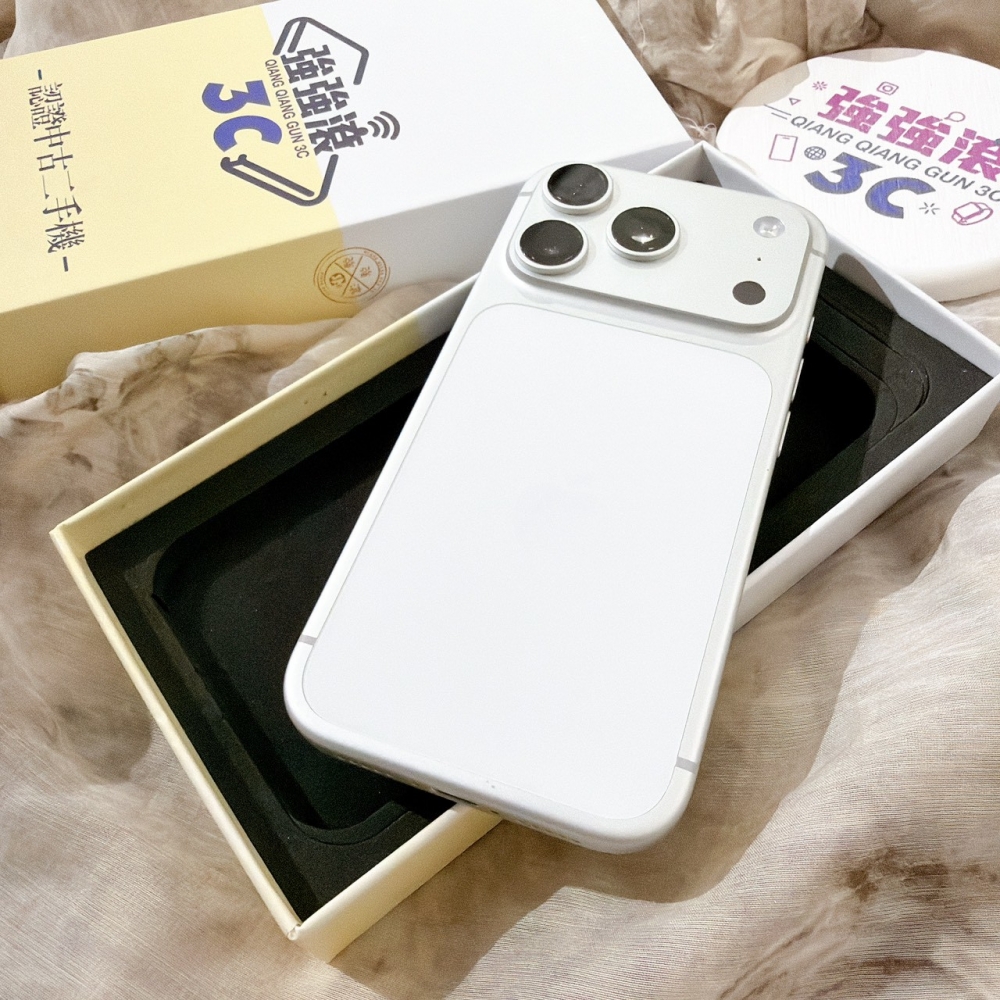 善化-二手港版iPhone17 PRO 256G 銀色 #77950（原廠保固）