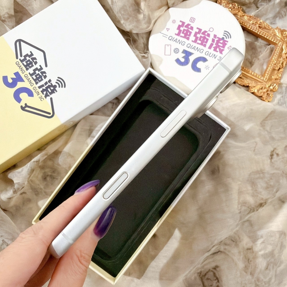 善化-二手港版iPhone17 PRO 256G 銀色 #77950（原廠保固）