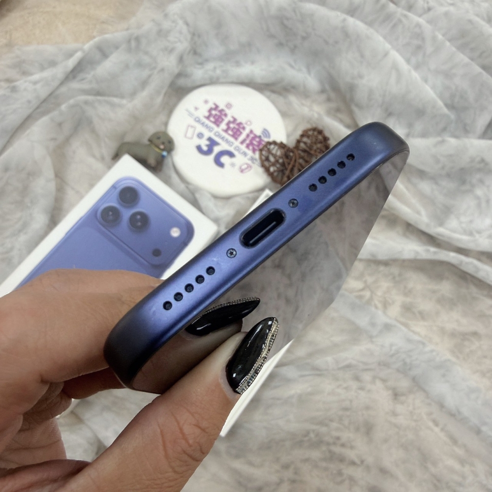 歸仁-二手iPhone 17 pro 256G 藍色#16642(原廠保內)