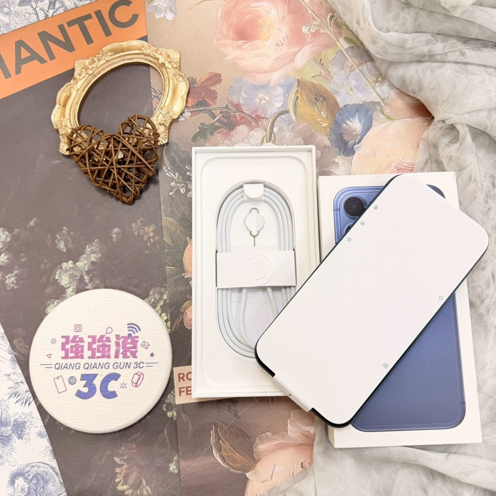 歸仁-二手iPhone 17promax256G藍*74906（原廠保內）