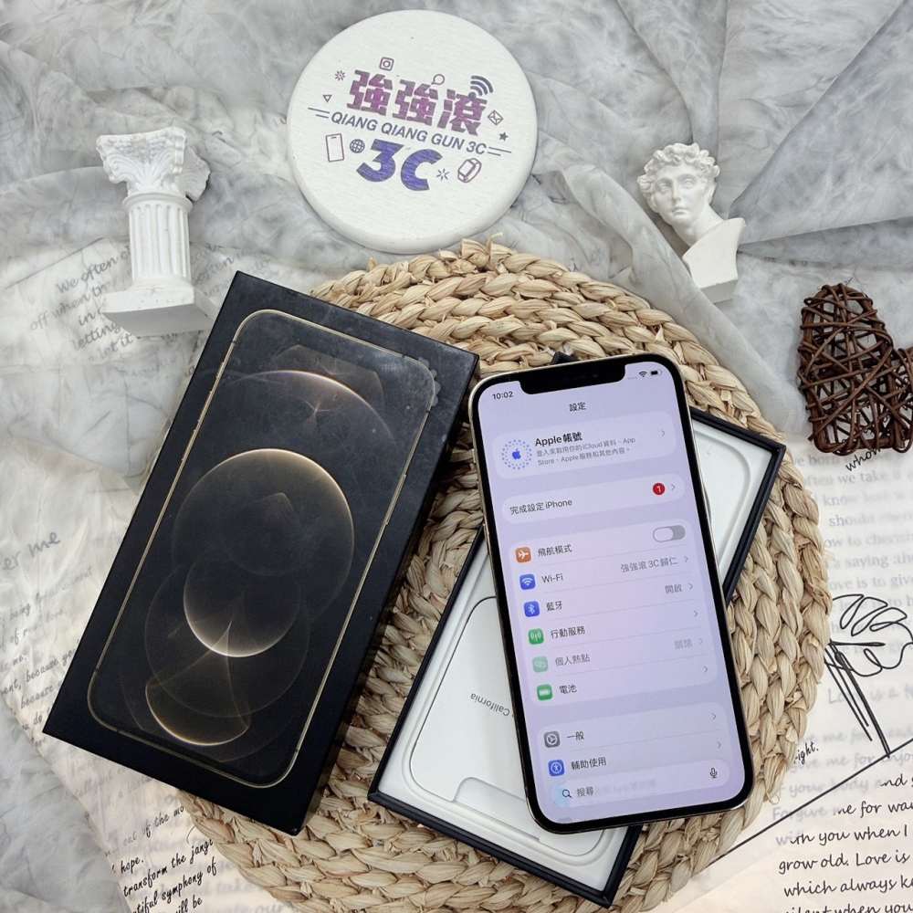 歸仁-二手12 pro 128G 金色*31900(店家保90天)