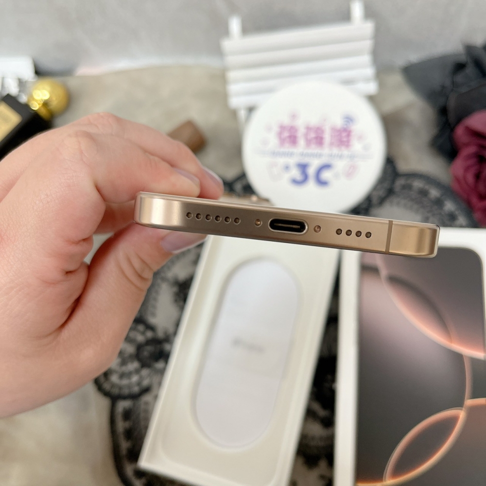 佳里-二手IPHONE 16 ProMax 256G 金色 #87602（店家保固365）