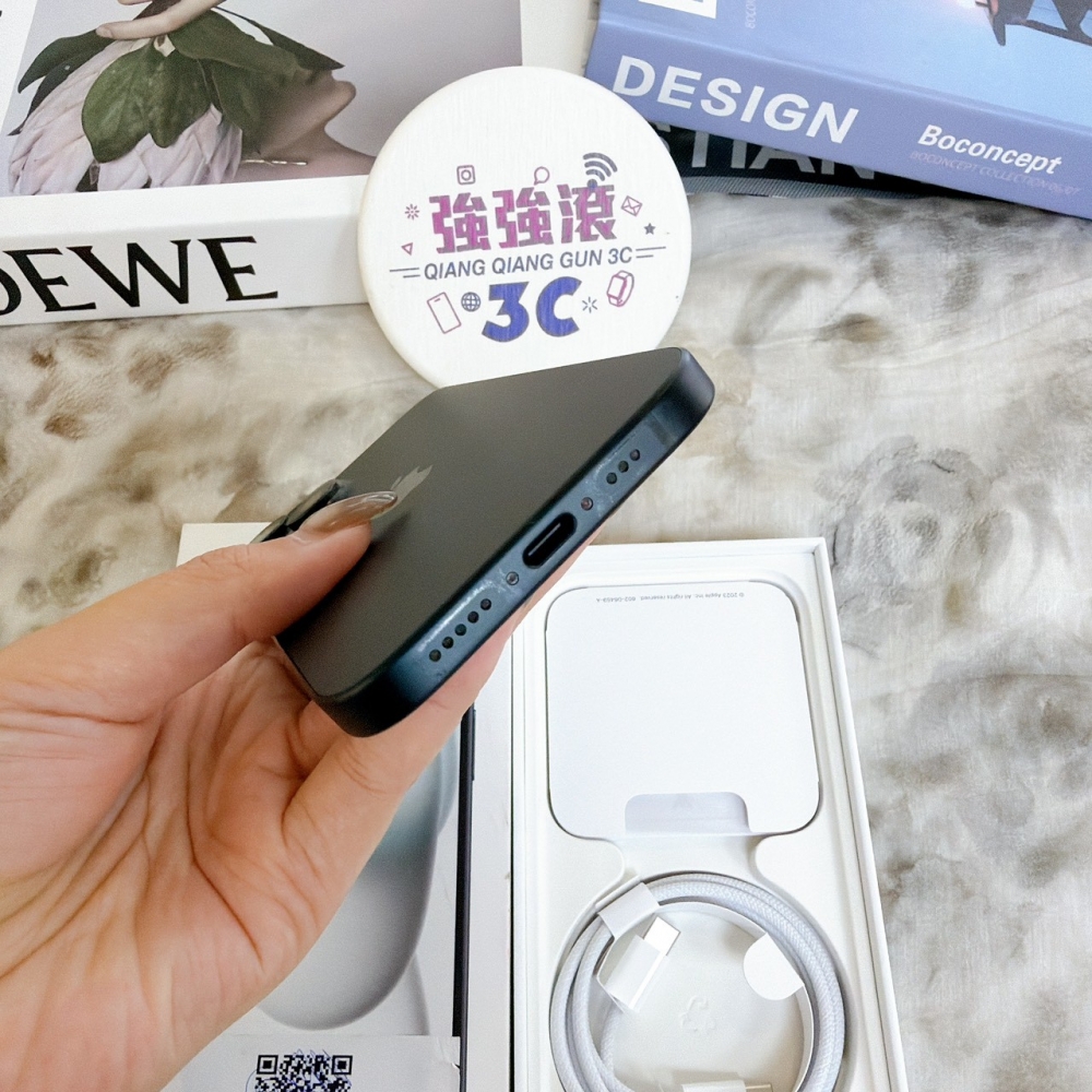 鹽行-二手 iphone 15 128G 黑色#69838（店家保固365天）