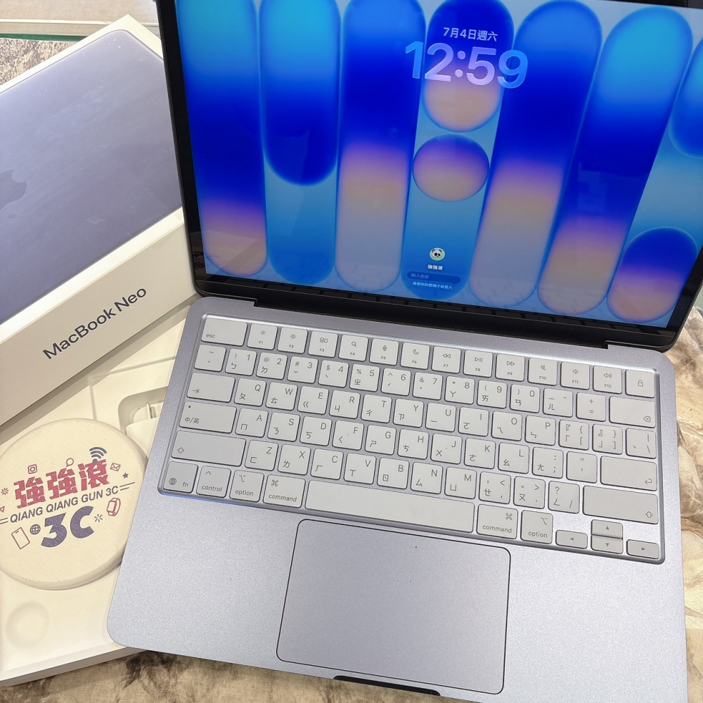 二手 Macbook Neo 13吋 8+256G 藍色*T9NKP（原廠保固）