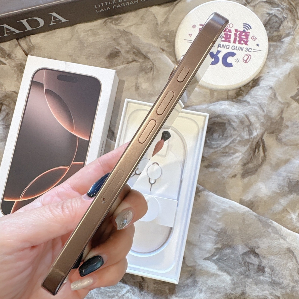 二手 iPhone16Pro 256G 金色*19211(店家保固)