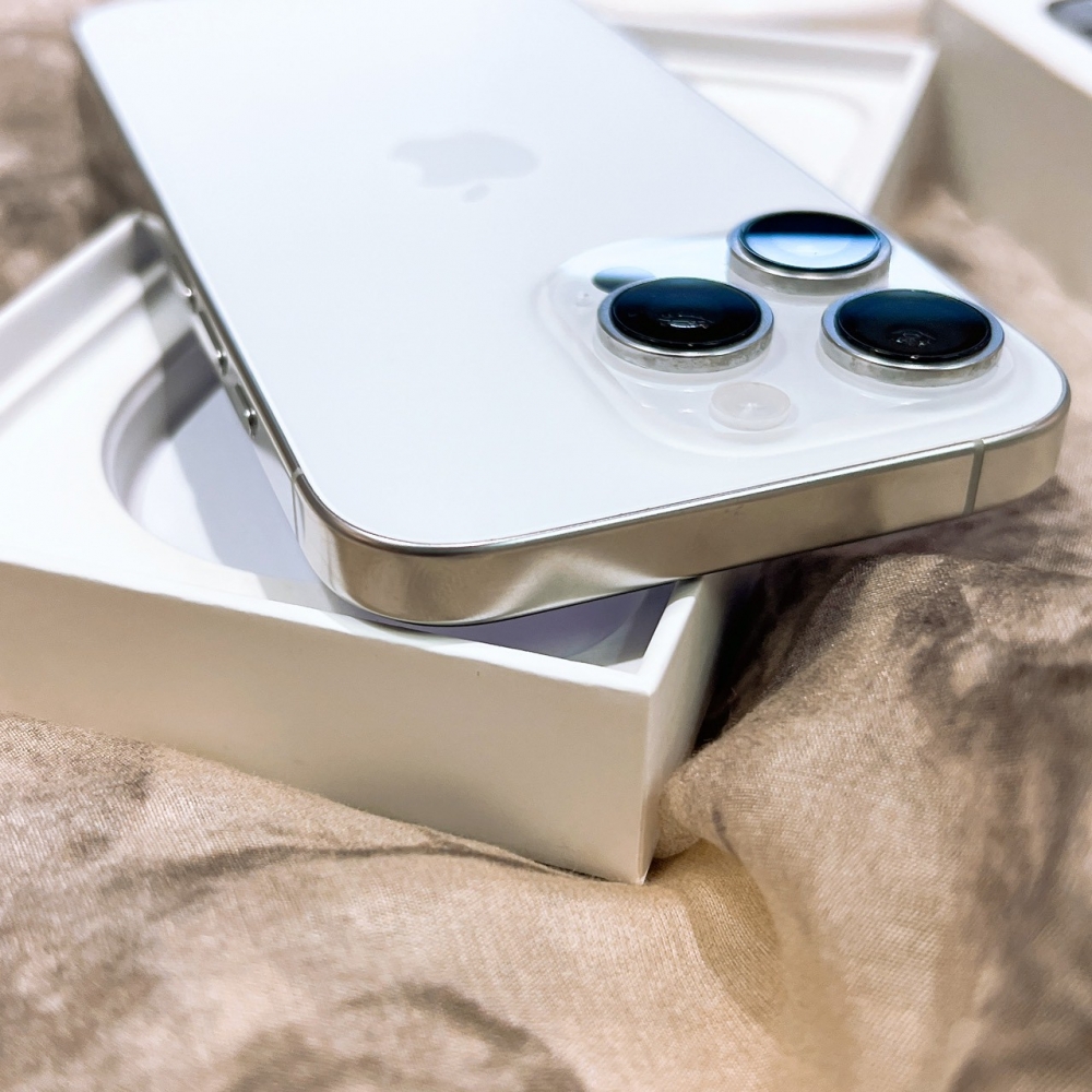 二手 iPhone16Pro 1TB 白色*61404(店家保固)