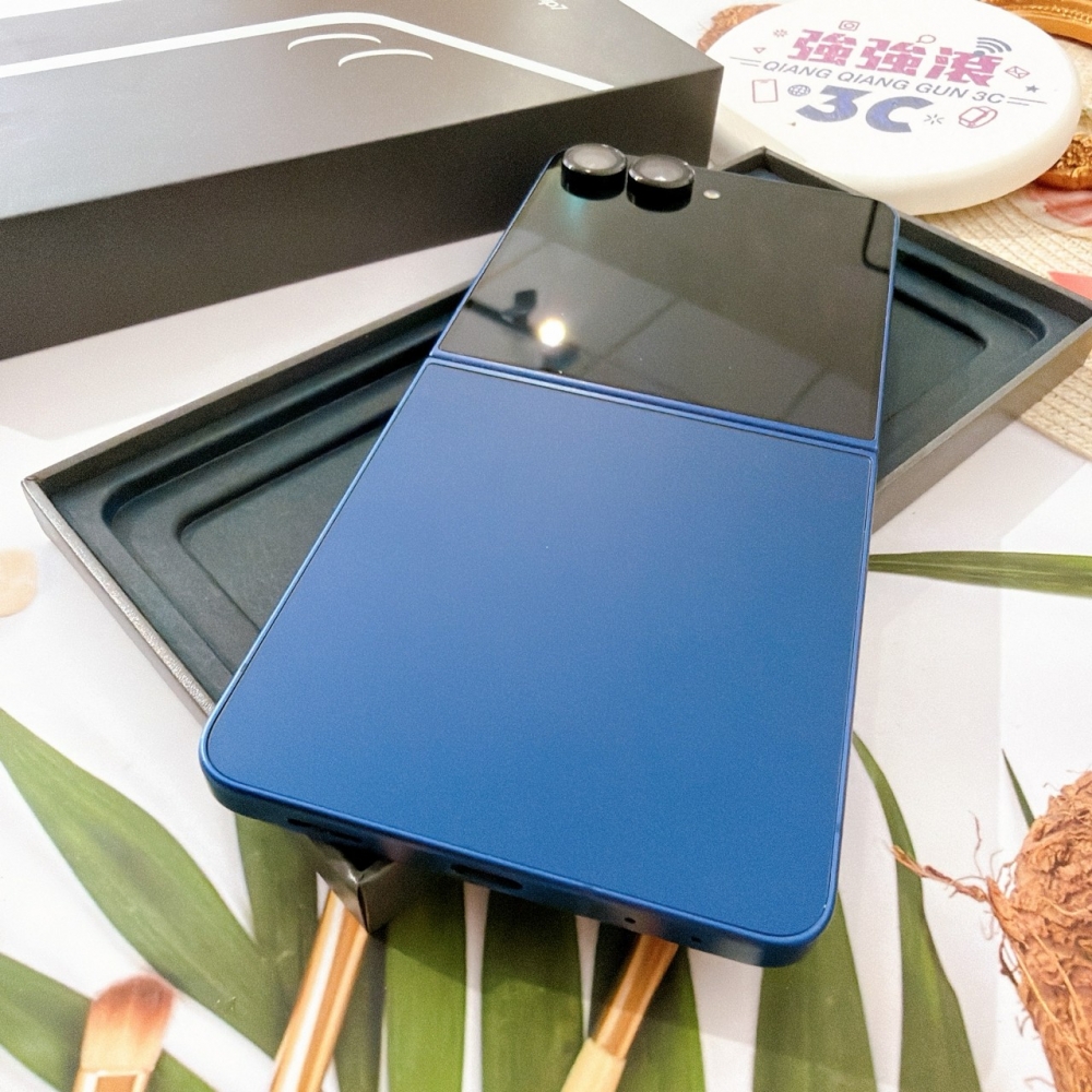 善化-二手三星 Z Flip7 12+256G 藍色*34165（原廠保固）