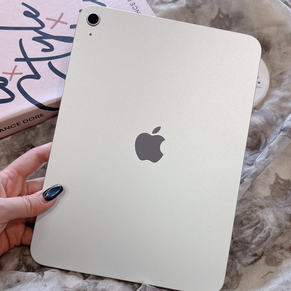 二手 iPad 11 128G WIFI銀色*FCJ4F（原廠保內）