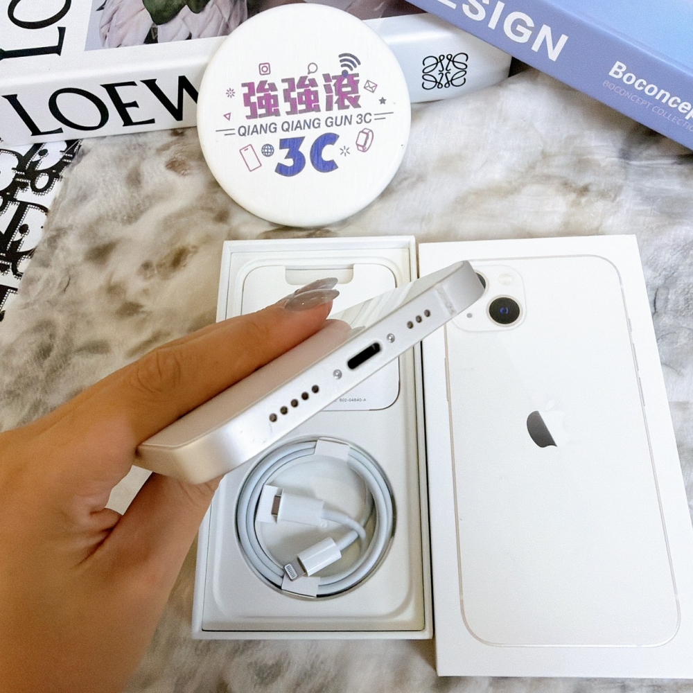 鹽行-二手 13 - 128G 白色#97792(店家保固365天)