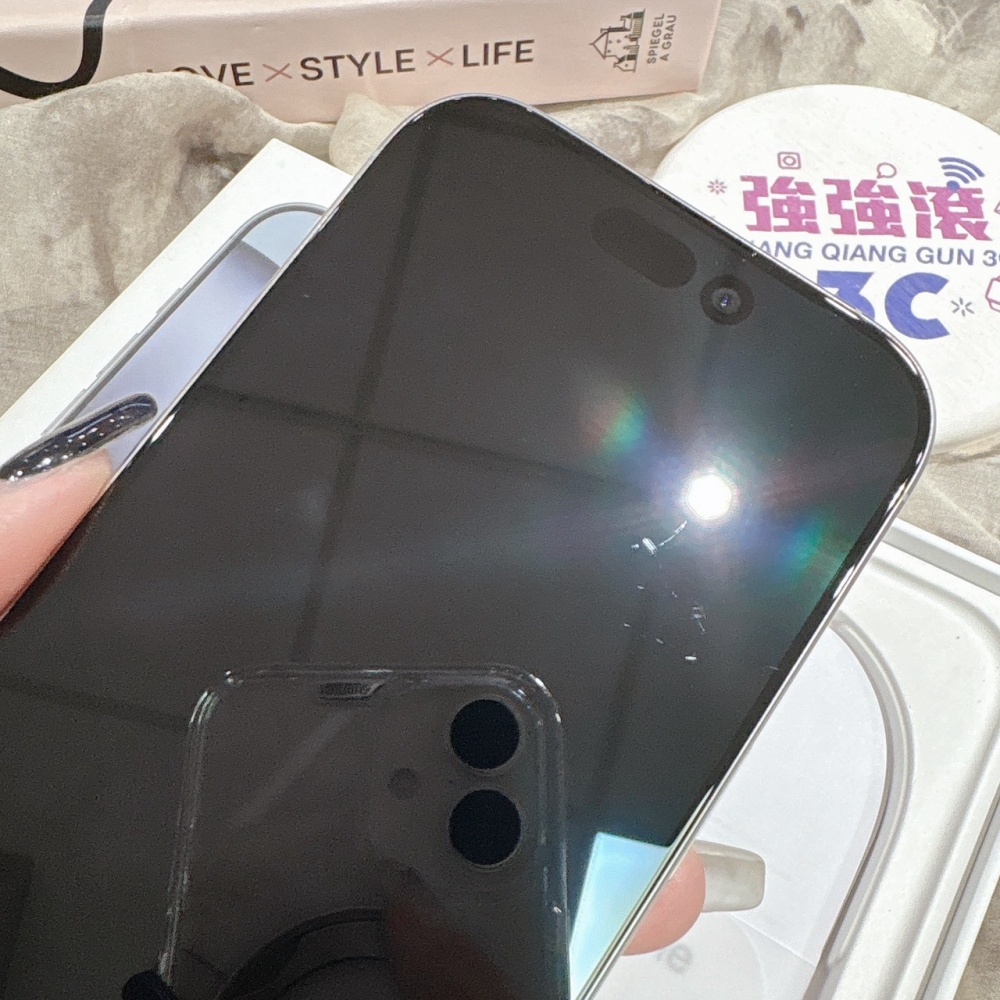 二手 iPhone16Pro 128G 白色*49200（店家保固）