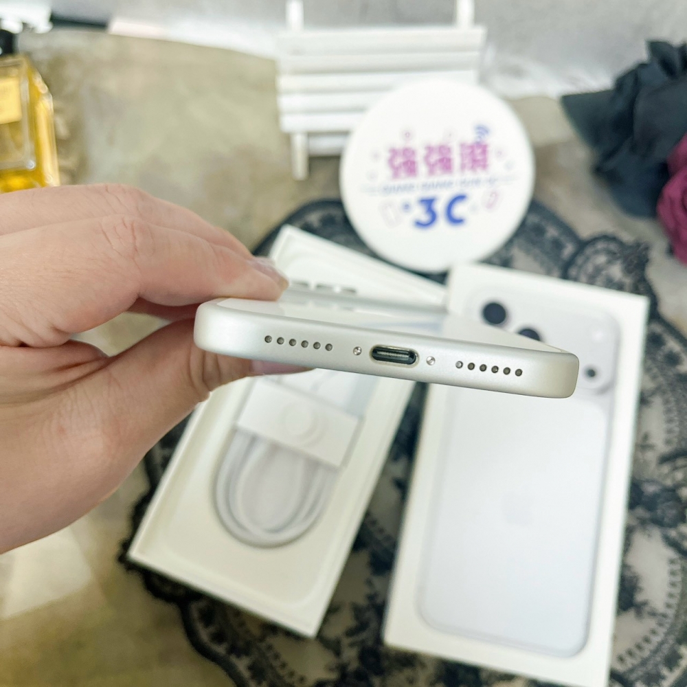 佳里-iPhone17Promax 256G 銀色*47111（原廠保固）