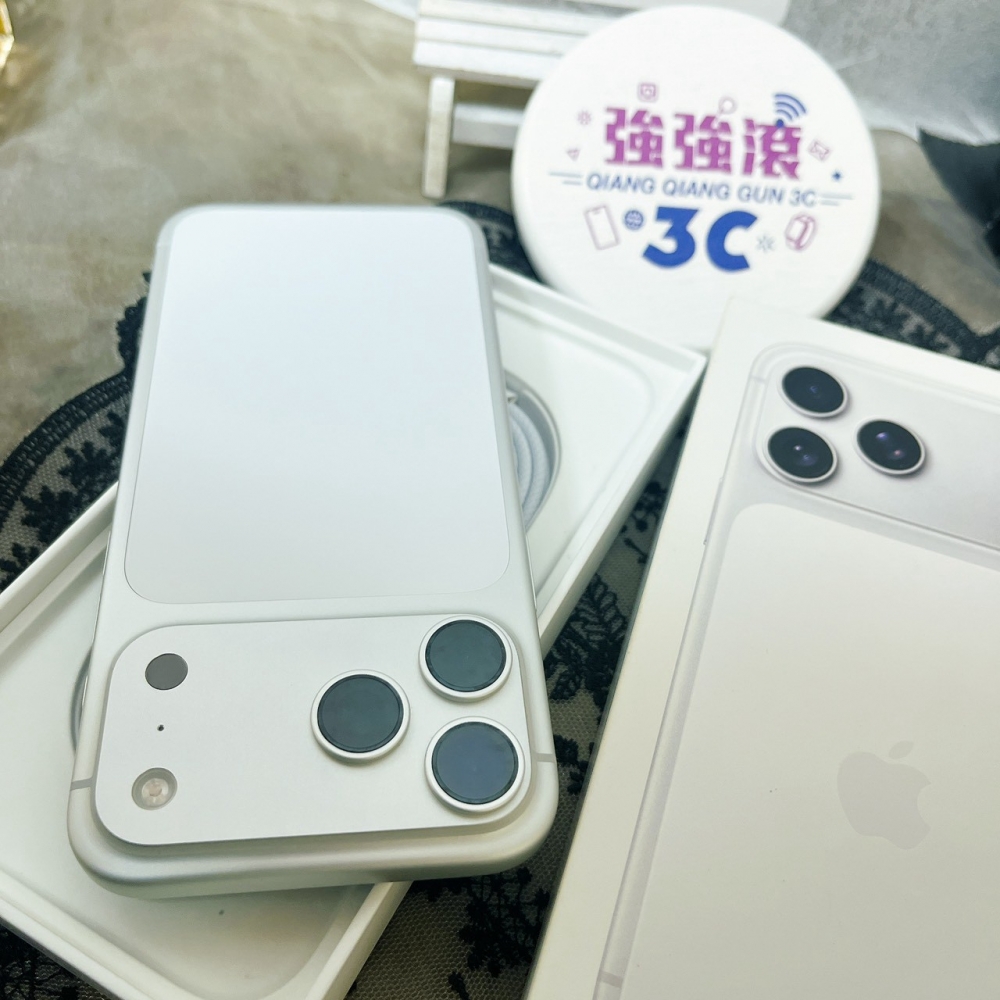 佳里-iPhone17Promax 256G 銀色*47111（原廠保固）