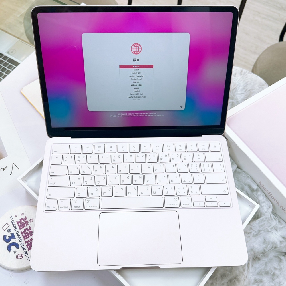 歸仁-Macbook neo 13吋 A18 pro 256G 粉色*L4X1W（原廠保內）