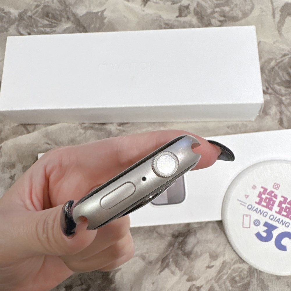 二手 APPLE Watch S9 45mm 星光色*P40CH(店家保固)