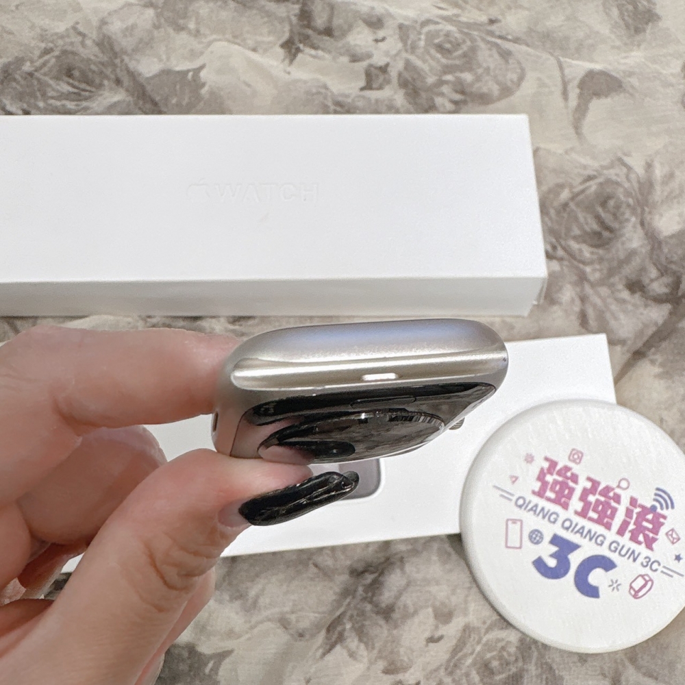二手 APPLE Watch S9 45mm 星光色*P40CH(店家保固)