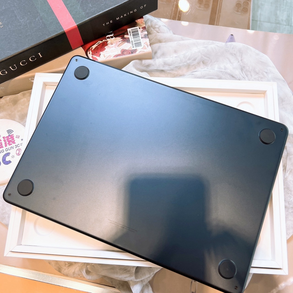 MacBook Air M2 13吋 256G 藍色*J54CG（店家保固）