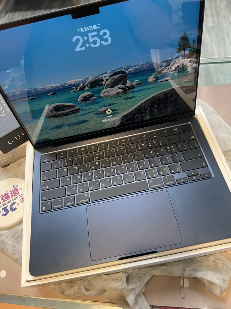 MacBook Air M2 13吋 256G 藍色*J54CG（店家保固）