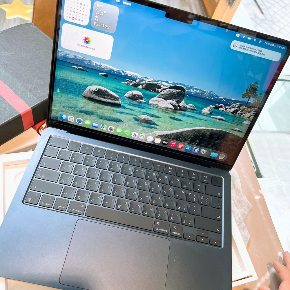 MacBook Air M2 13吋 256G 藍色*J54CG（店家保固）