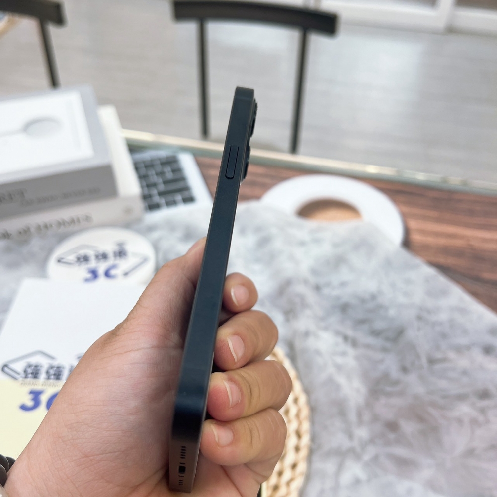 歸仁-iPhone 13 128G 黑色*36259（店家保365天）
