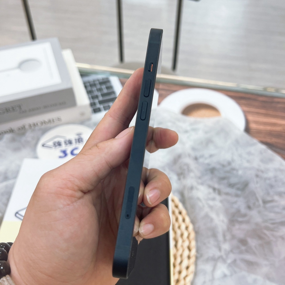 歸仁-iPhone 13 128G 黑色*36259（店家保365天）