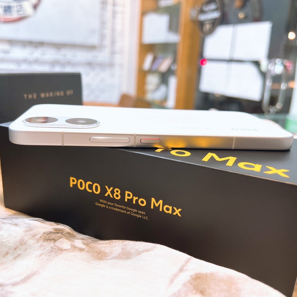 善化-二手 POCO X8 PRO MAX 12+256G 白色*97822（原廠保固）