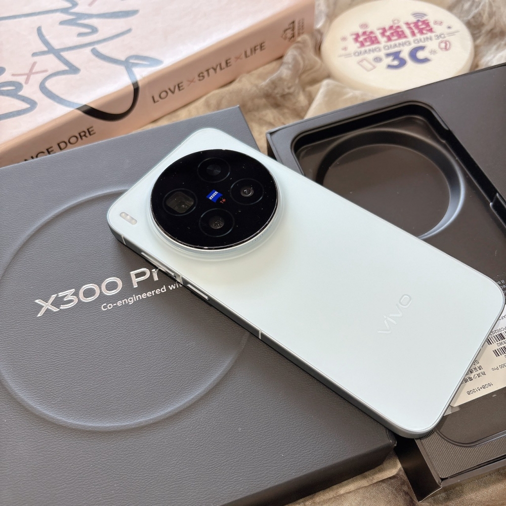 二手-Vivo X300Pro 16+512G 藍色*28370(原廠保內)