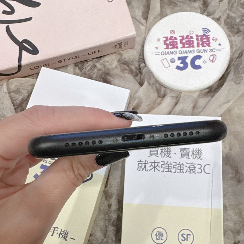 二手 iPhone XR 128G 黑色*03249(店家保固90天)