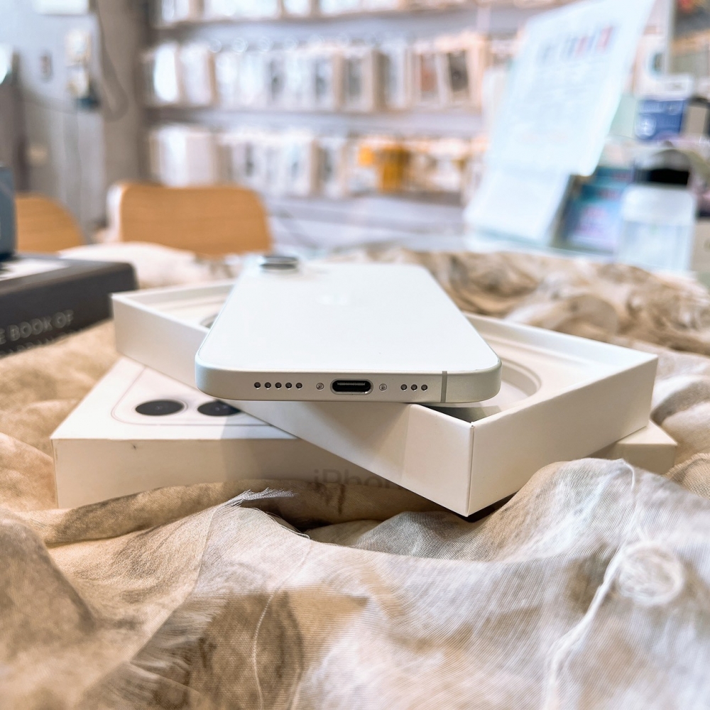 二手 iPhone16 256G 白色*65957（店家保固）