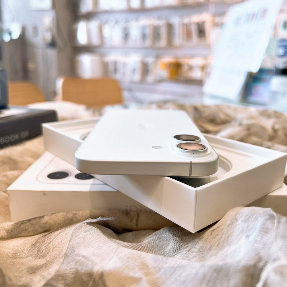 二手 iPhone16 256G 白色*65957（店家保固）