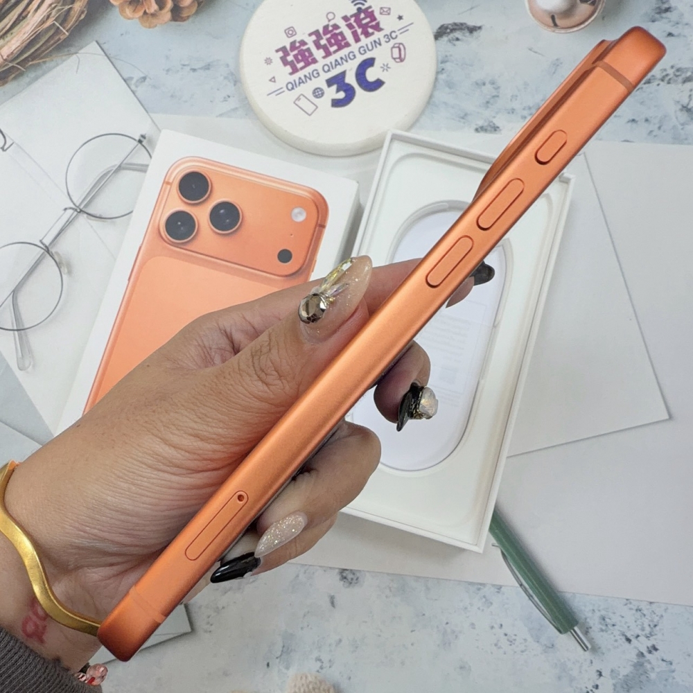 歸仁- 二手iPhone 17 pro max 256G 橘色*55559（原廠保內）