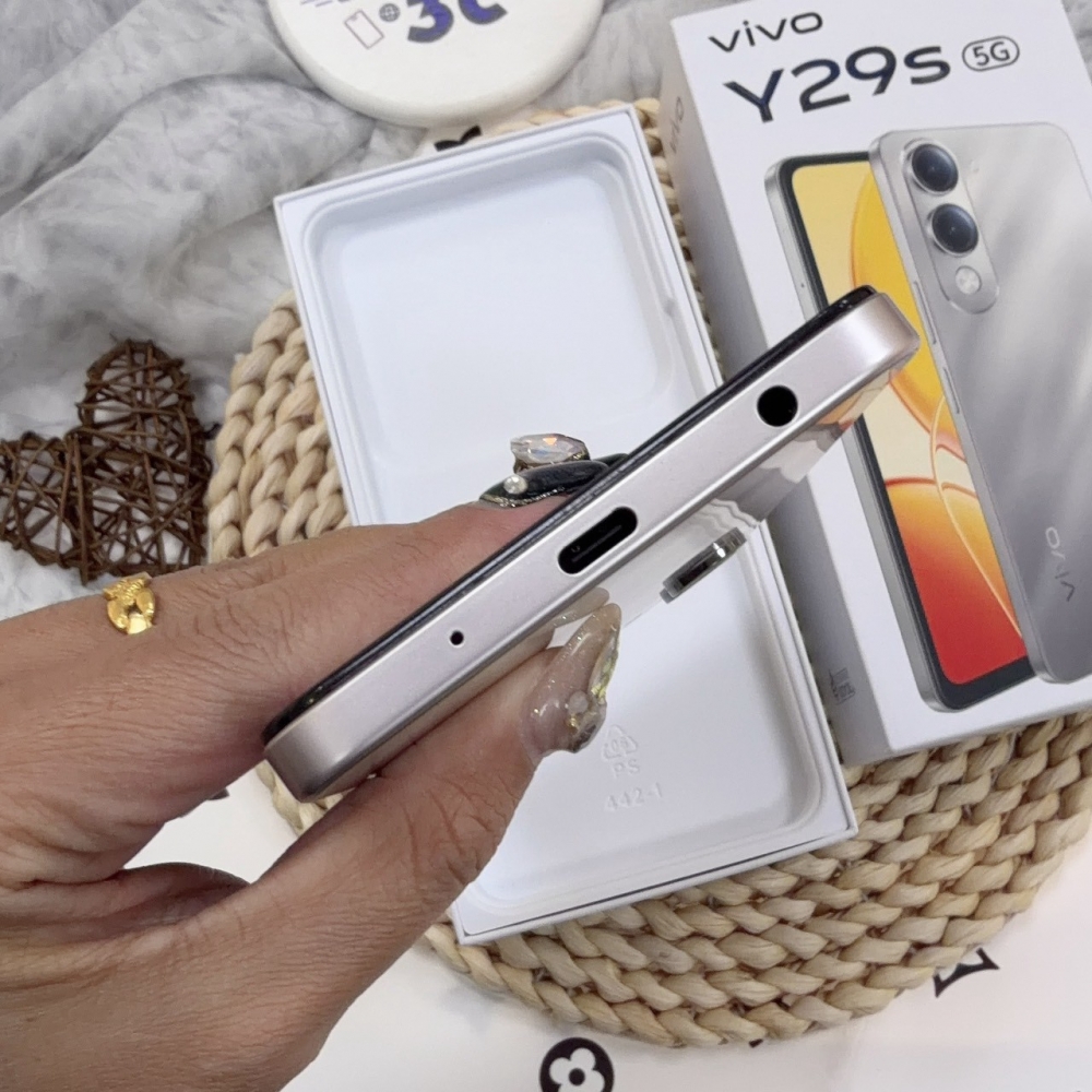 歸仁- 二手VIVO Y29S 6+128 白銀色*21549(店家保90天)