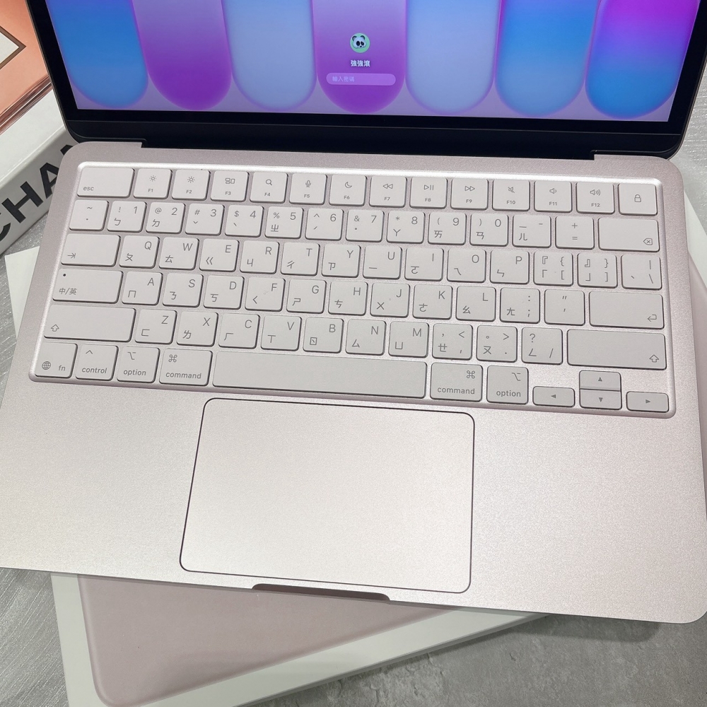 二手 Macbook Neo 13吋 8+256G 粉色*0QG9K(原廠保固)