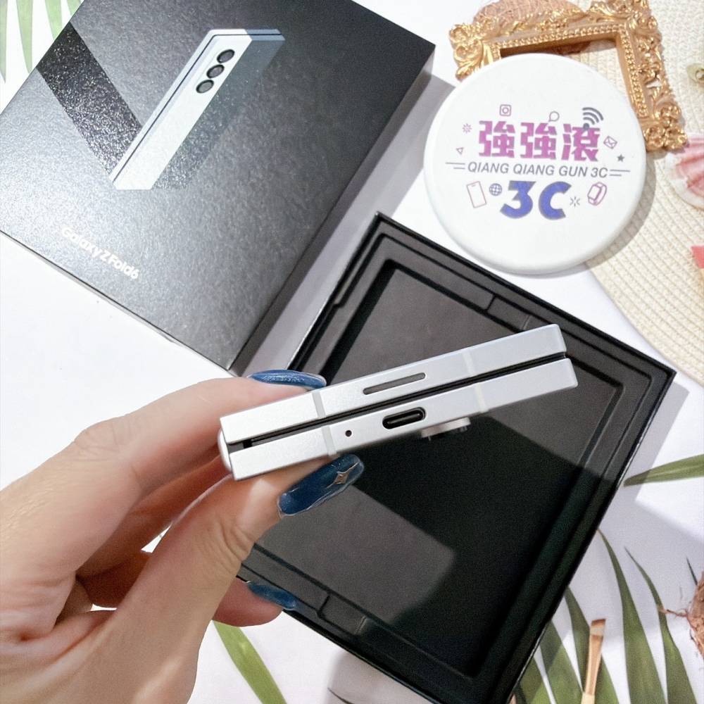 善化-二手 三星Z Fold6 12+512G 白色#05615(店家保固)