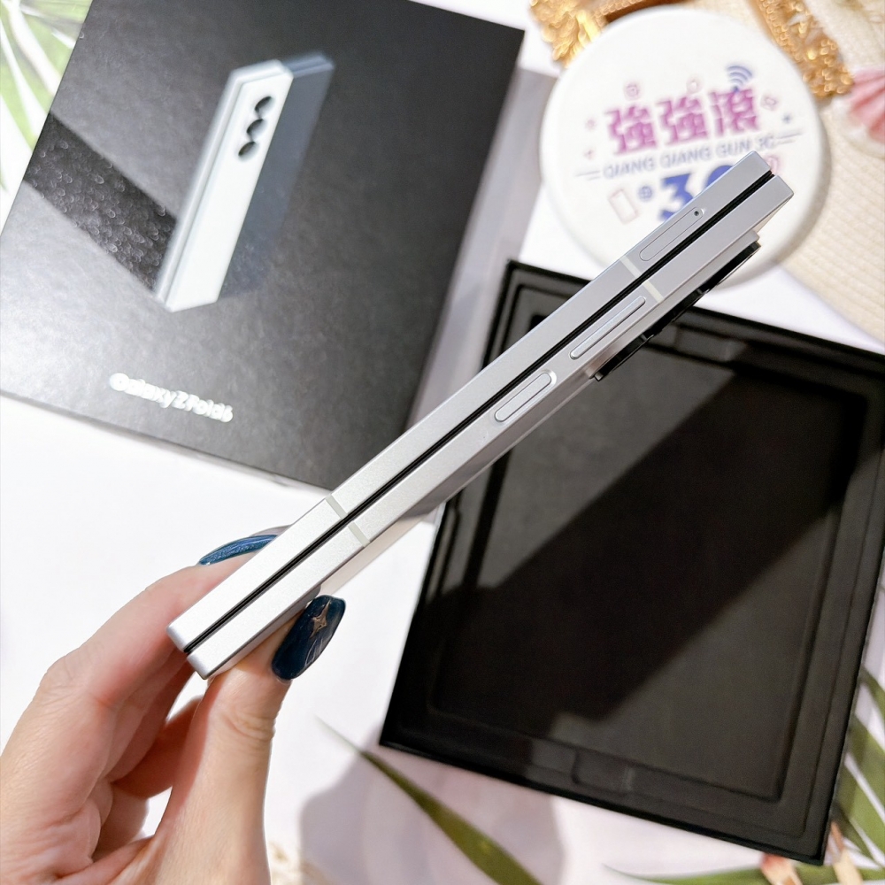 善化-二手 三星Z Fold6 12+512G 白色#05615(店家保固)