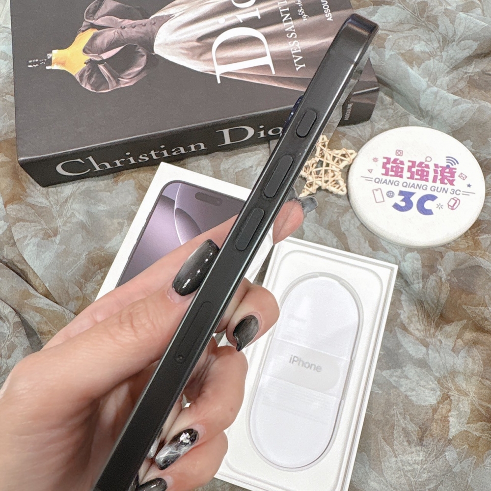 二手 iPhone16 Pro 256G 黑色 #24988（店家保固365天）